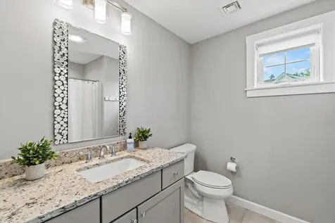 16 Daniels Drive Lee NH 03861