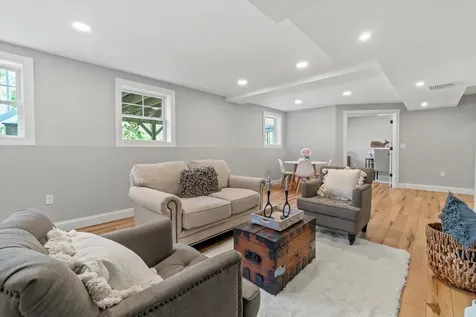 16 Daniels Drive Lee NH 03861