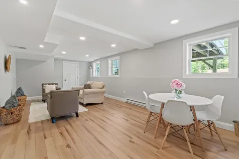 16 Daniels Drive Lee NH 03861