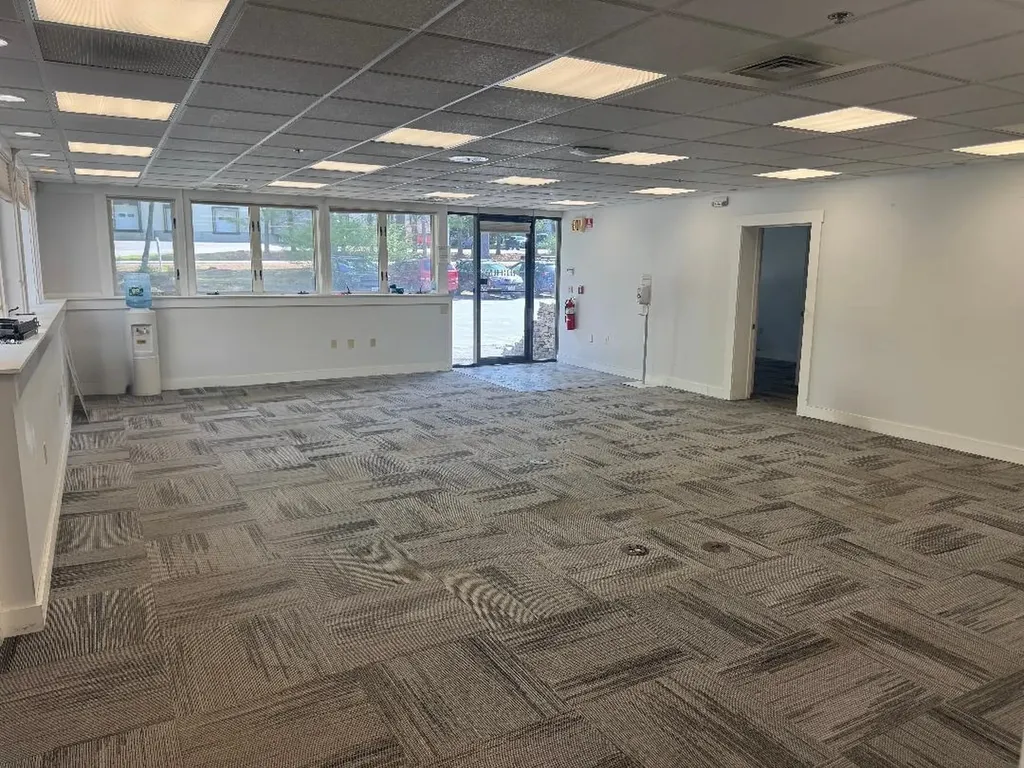 12 Commerce Avenue Lebanon NH 03784