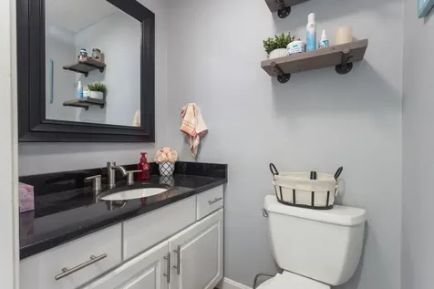 13 Rangers Drive Hudson NH 03051