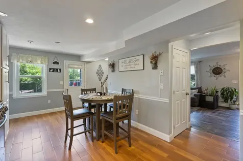 13 Rangers Drive Hudson NH 03051