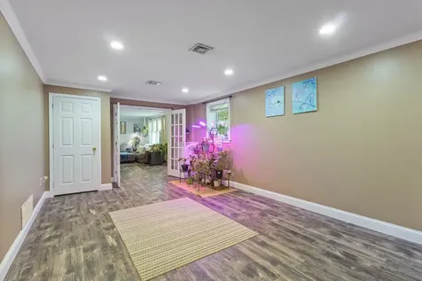 13 Rangers Drive Hudson NH 03051