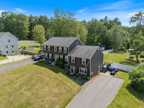 13 Rangers Drive Hudson NH 03051