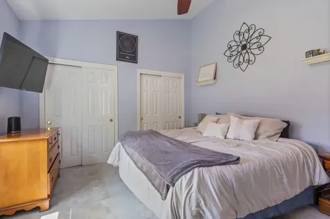 13 Rangers Drive Hudson NH 03051