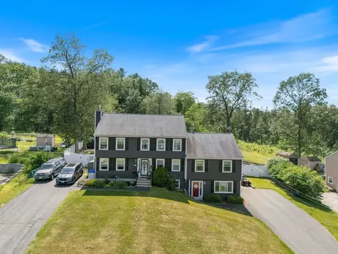 13 Rangers Drive Hudson NH 03051