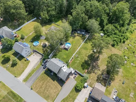 13 Rangers Drive Hudson NH 03051