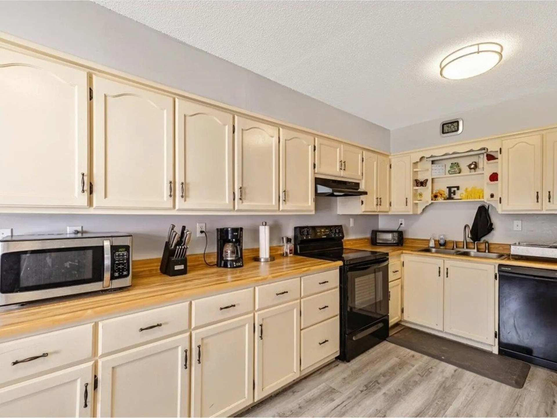 5 Orchard Street St. Albans Town VT 05478