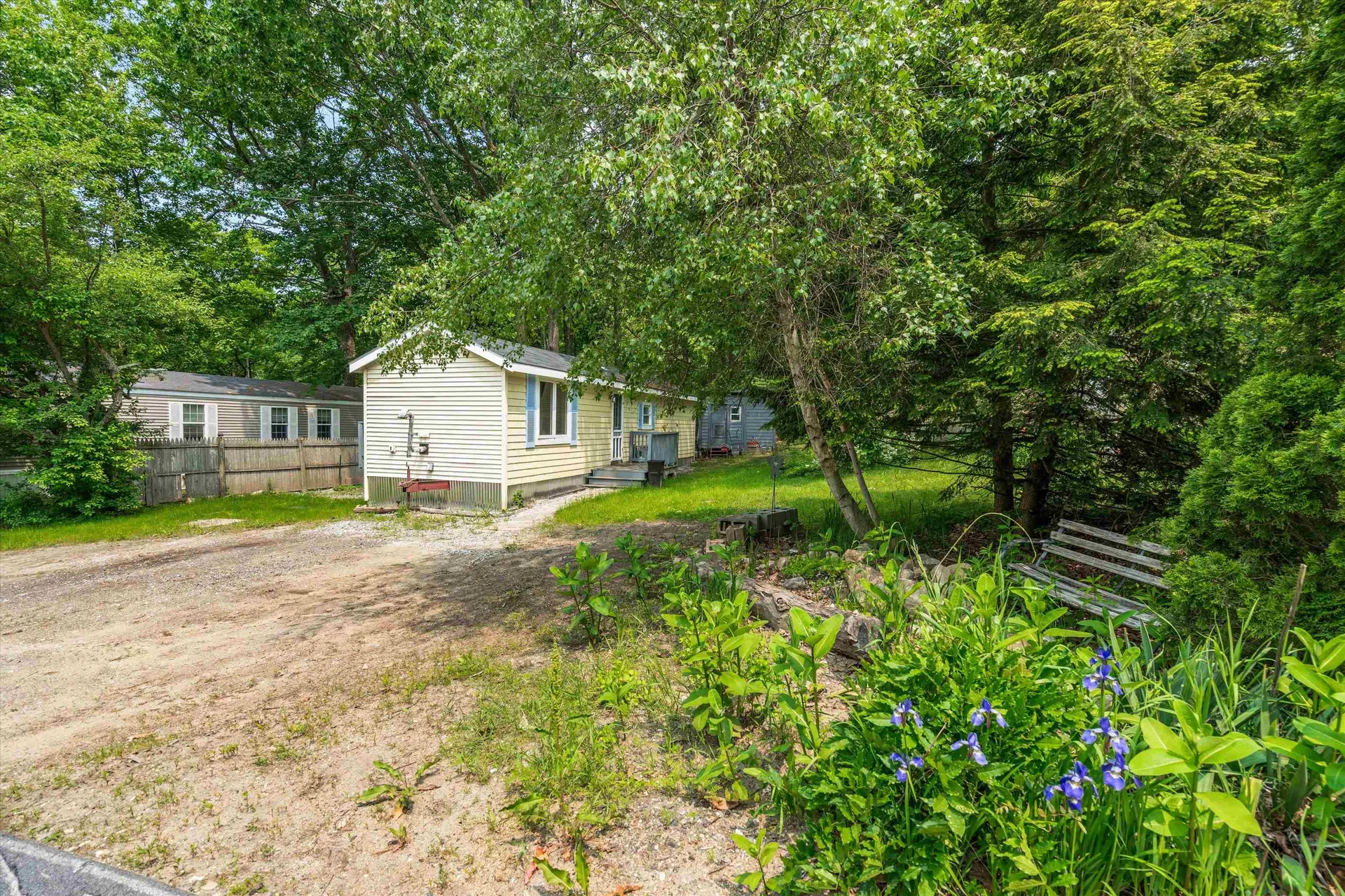 8 Bush Avenue Allenstown NH 03275