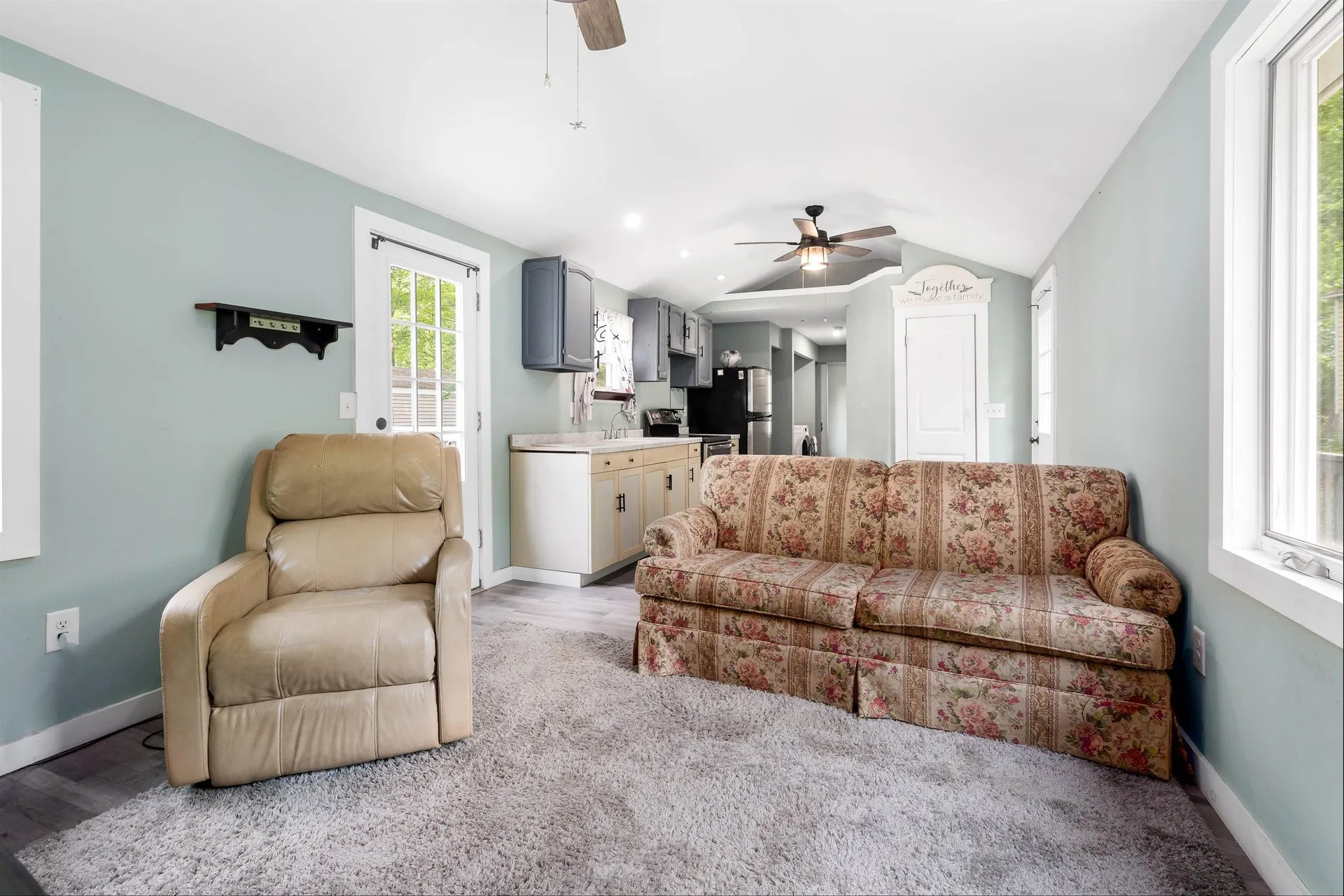 8 Bush Avenue Allenstown NH 03275