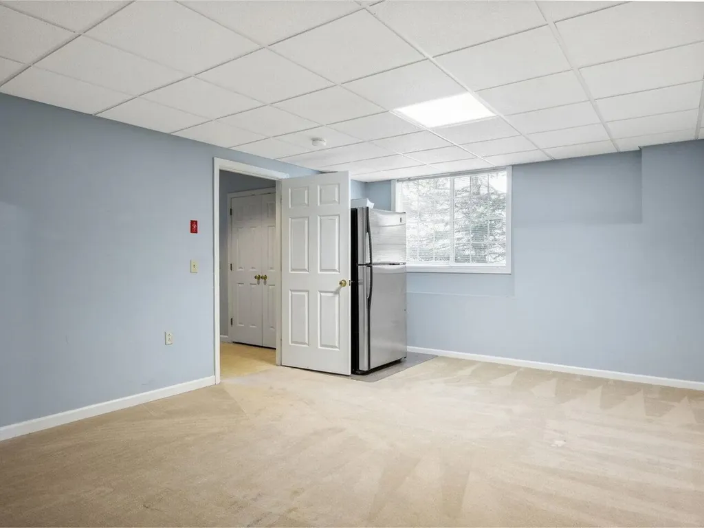 137 Stonington Circle South Burlington VT 05403