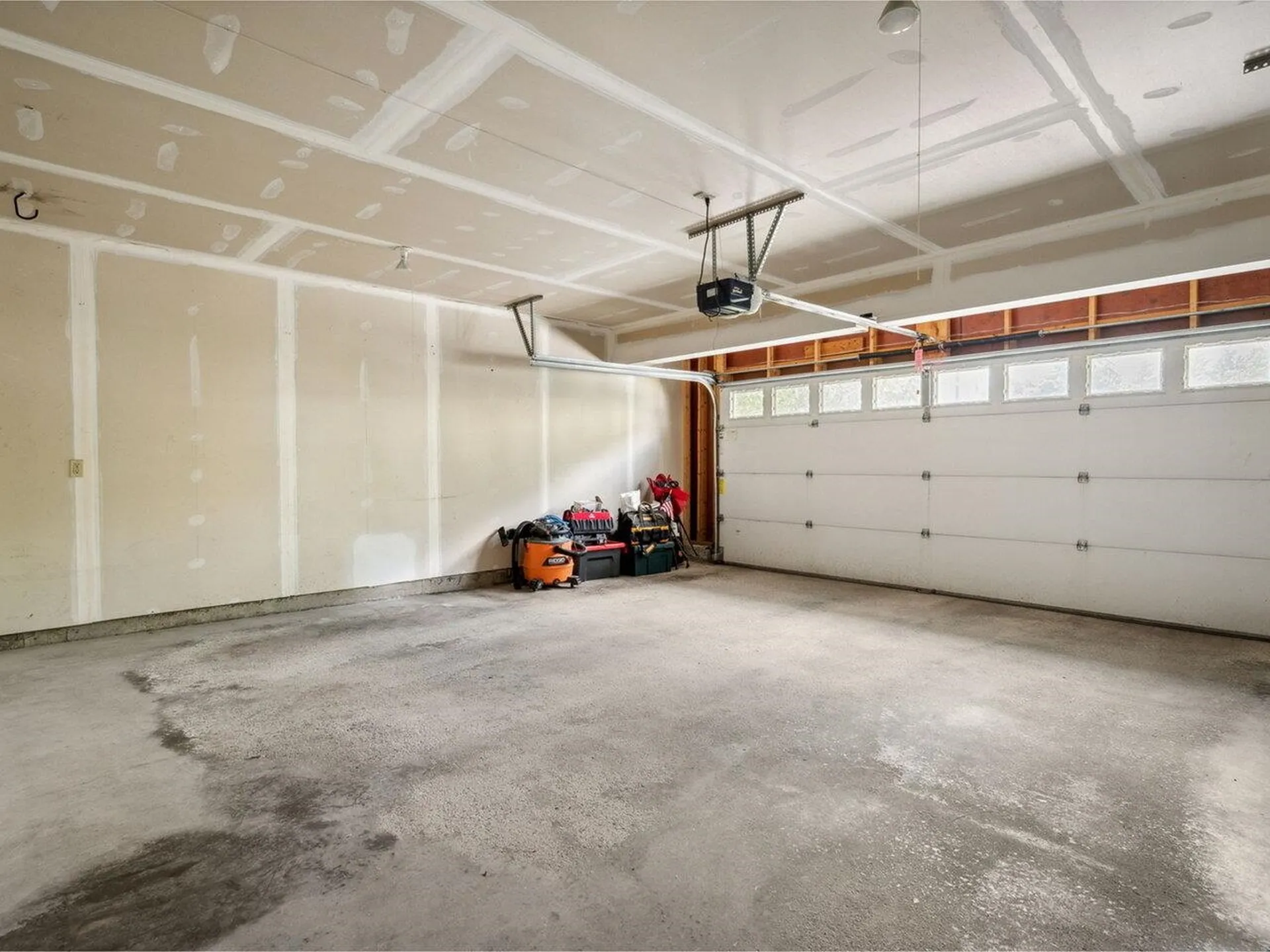 137 Stonington Circle South Burlington VT 05403