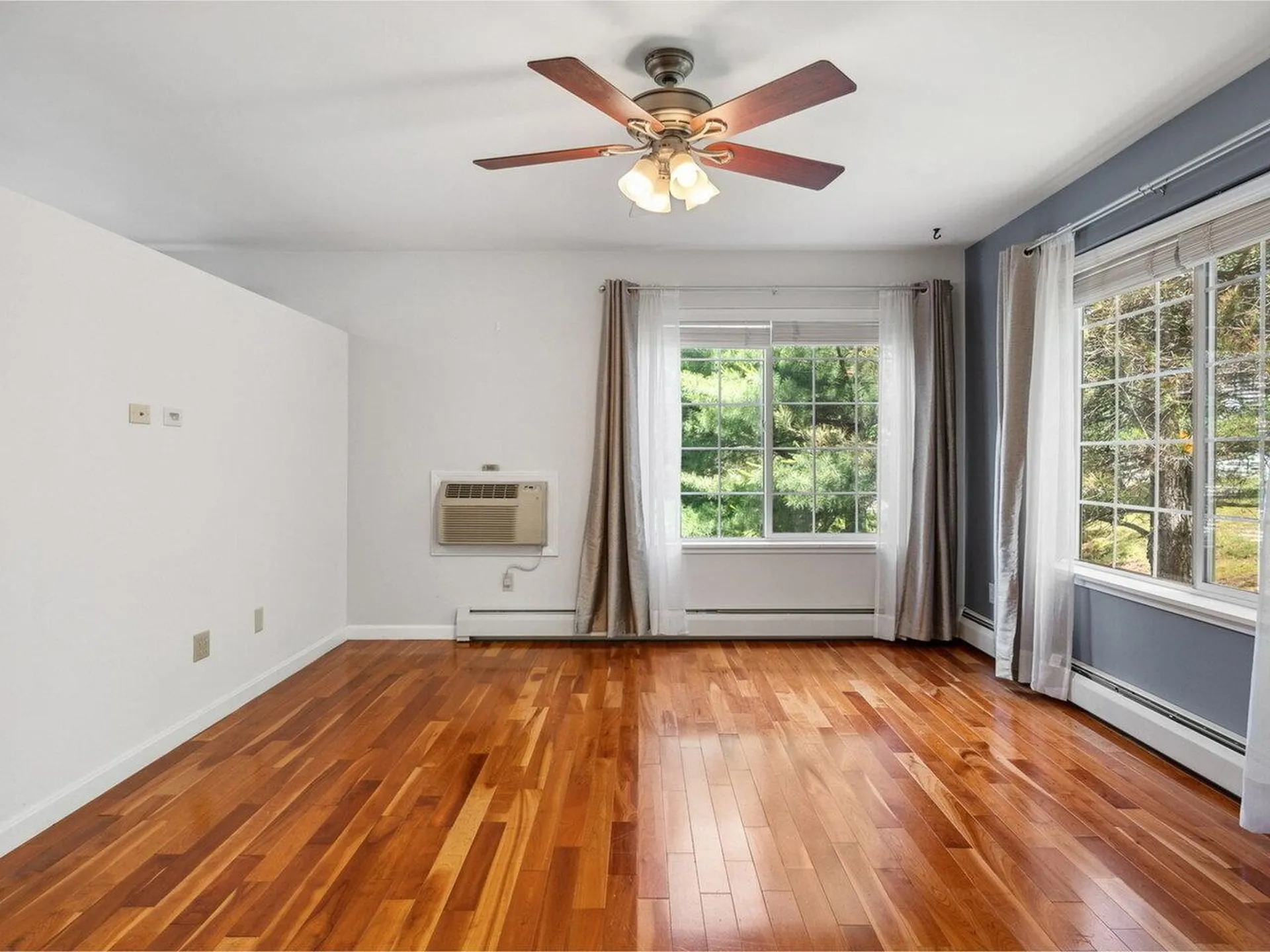 137 Stonington Circle South Burlington VT 05403