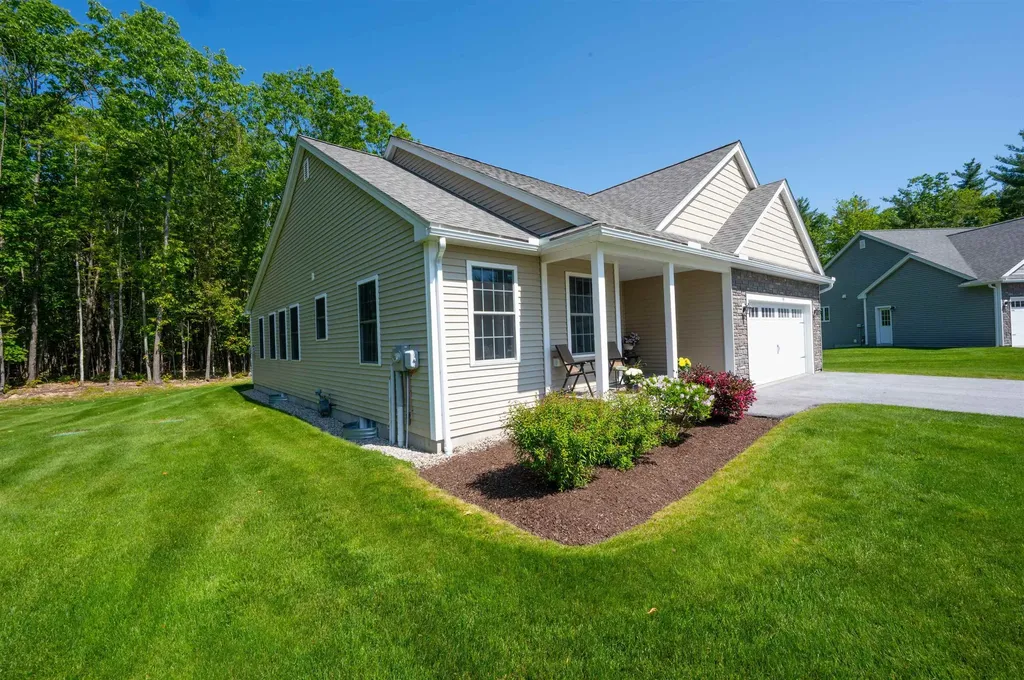 91 Pineview Drive Candia NH 03034