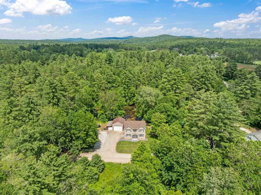 70 Riverside Drive Allenstown NH 03275