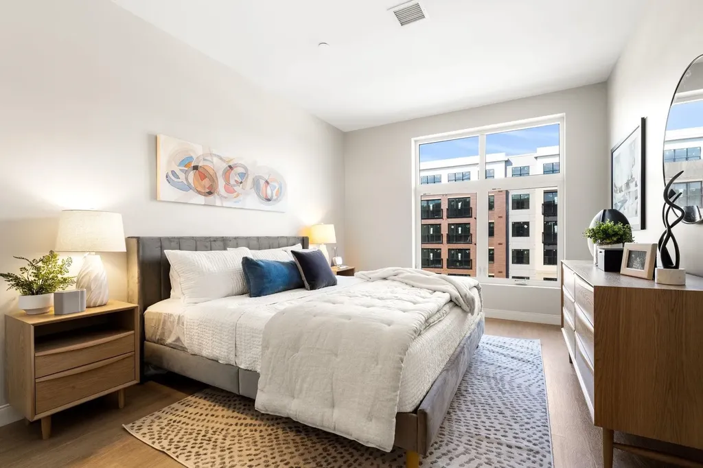 18 Artisan Drive Salem NH 03079