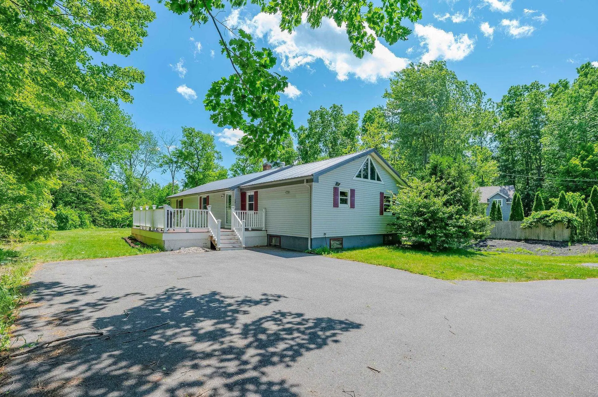 15b Vine Street South Berwick ME 03908