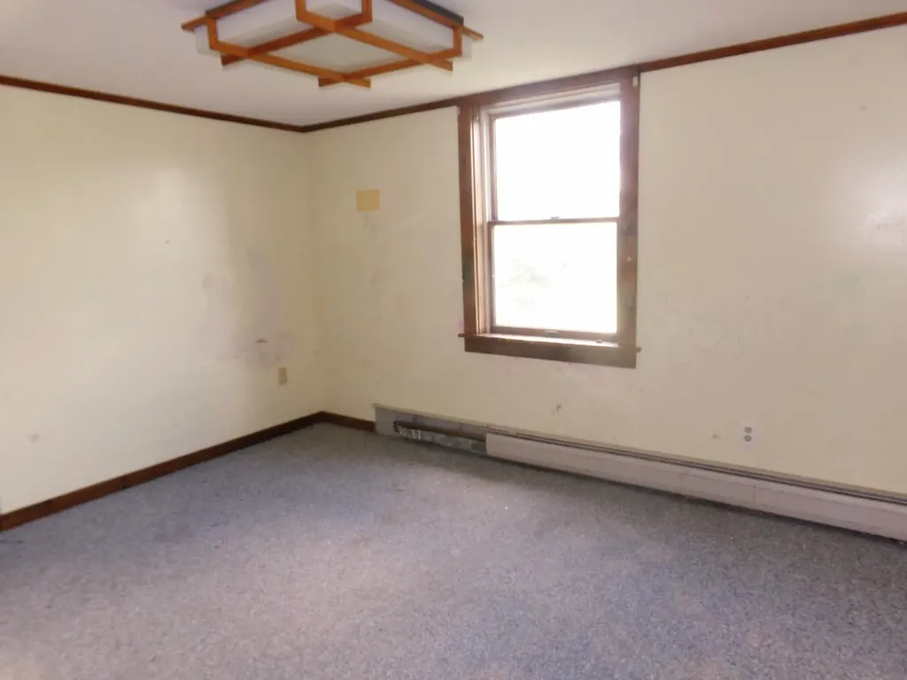 67 Eastern Avenue Newport Town VT 05857