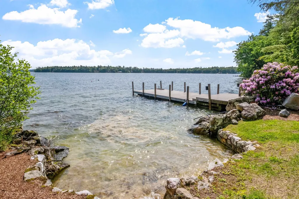 79 Echo Landing Road Moultonborough NH 03254