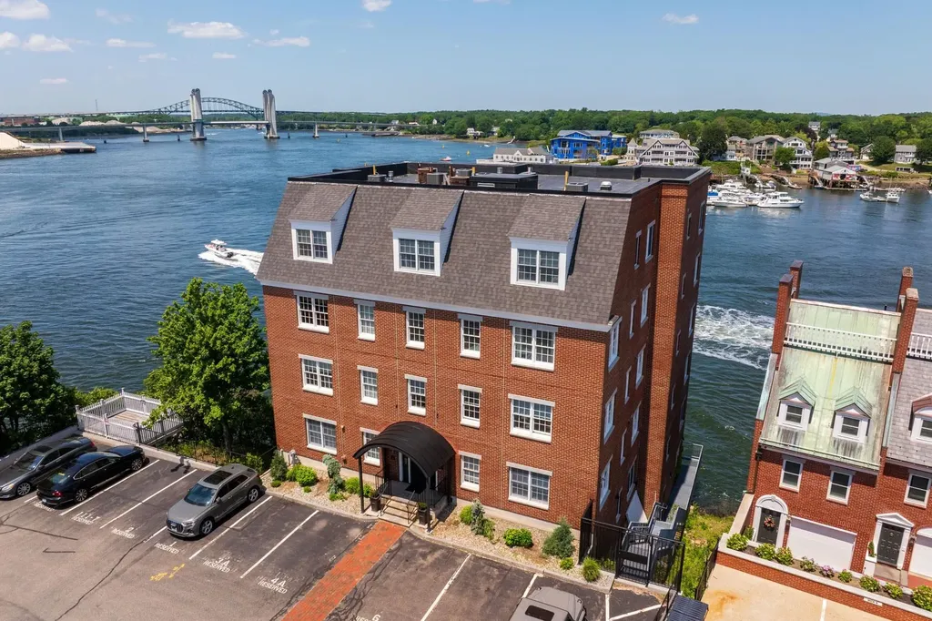 113 Bow Street Portsmouth NH 03801
