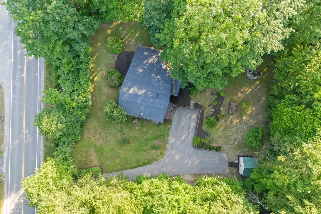 1025 Concord Stage Road Weare NH 03281