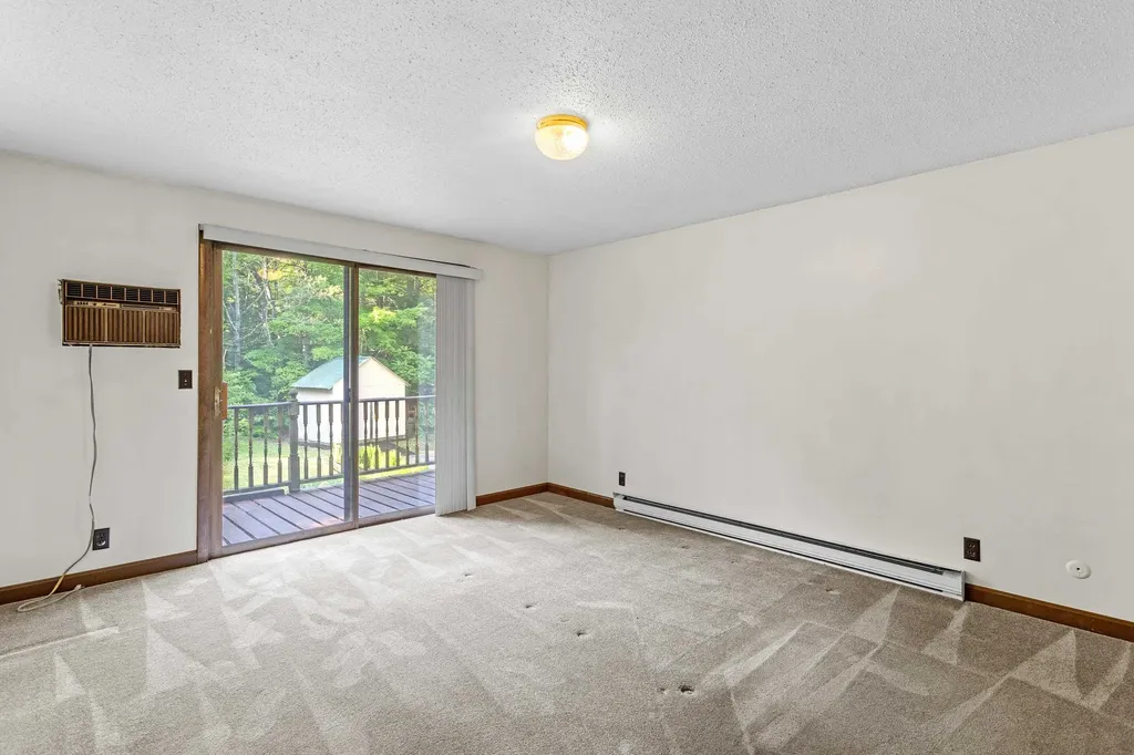 1025 Concord Stage Road Weare NH 03281