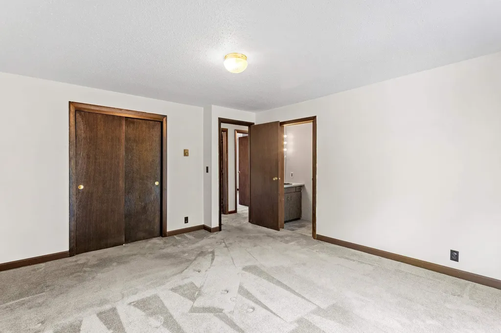 1025 Concord Stage Road Weare NH 03281