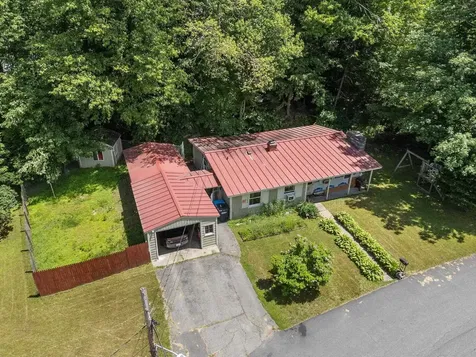 16 Brierbrook Lane Springfield VT 05156