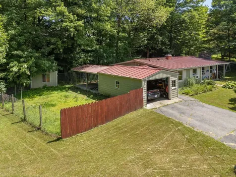 16 Brierbrook Lane Springfield VT 05156