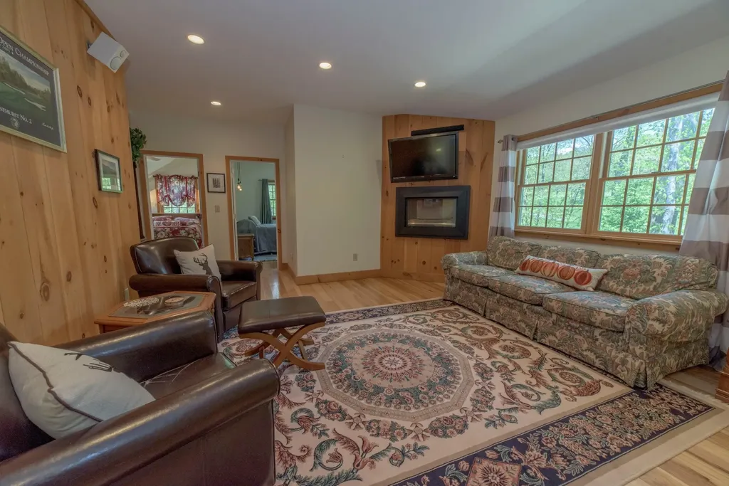 100 Mowing Way Wilmington VT 05363