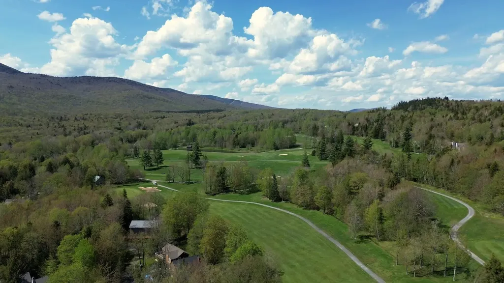 100 Mowing Way Wilmington VT 05363