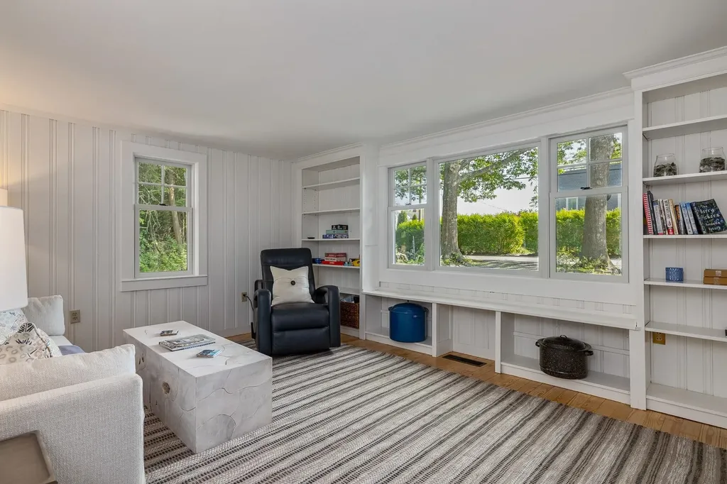 45 Atlantic Avenue North Hampton NH 03862