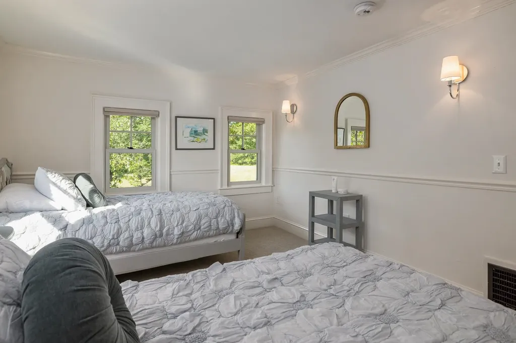 45 Atlantic Avenue North Hampton NH 03862