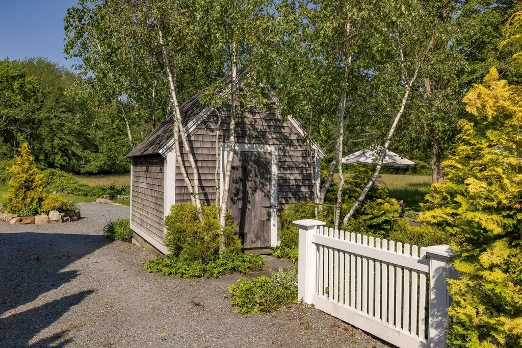 45 Atlantic Avenue North Hampton NH 03862