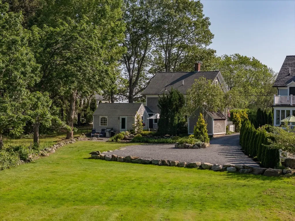 45 Atlantic Avenue North Hampton NH 03862