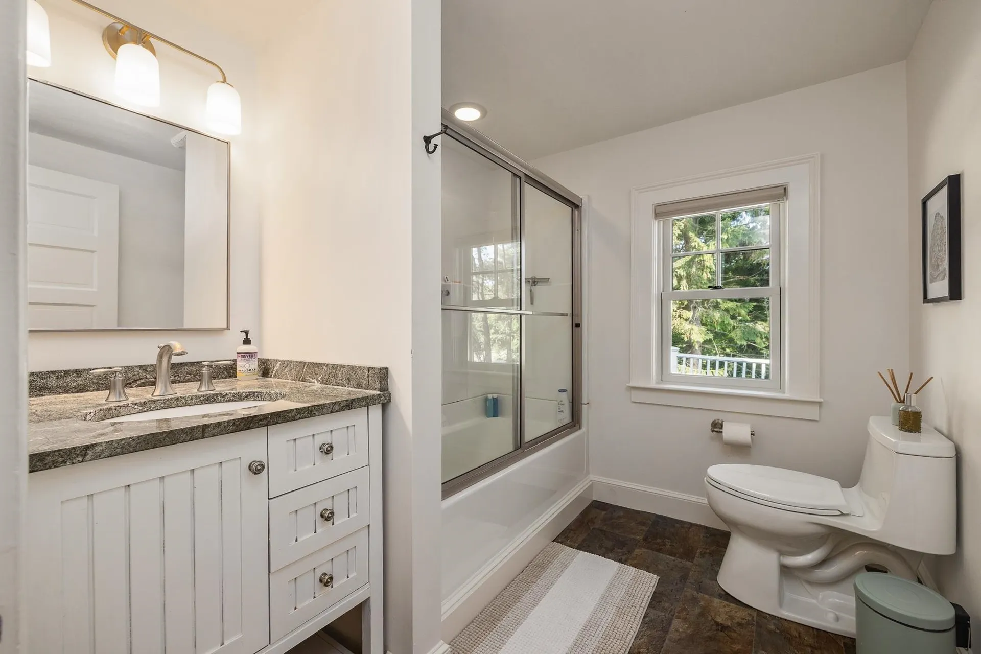 45 Atlantic Avenue North Hampton NH 03862