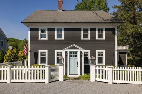 45 Atlantic Avenue North Hampton NH 03862
