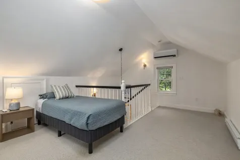 45 Atlantic Avenue North Hampton NH 03862
