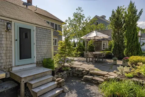 45 Atlantic Avenue North Hampton NH 03862