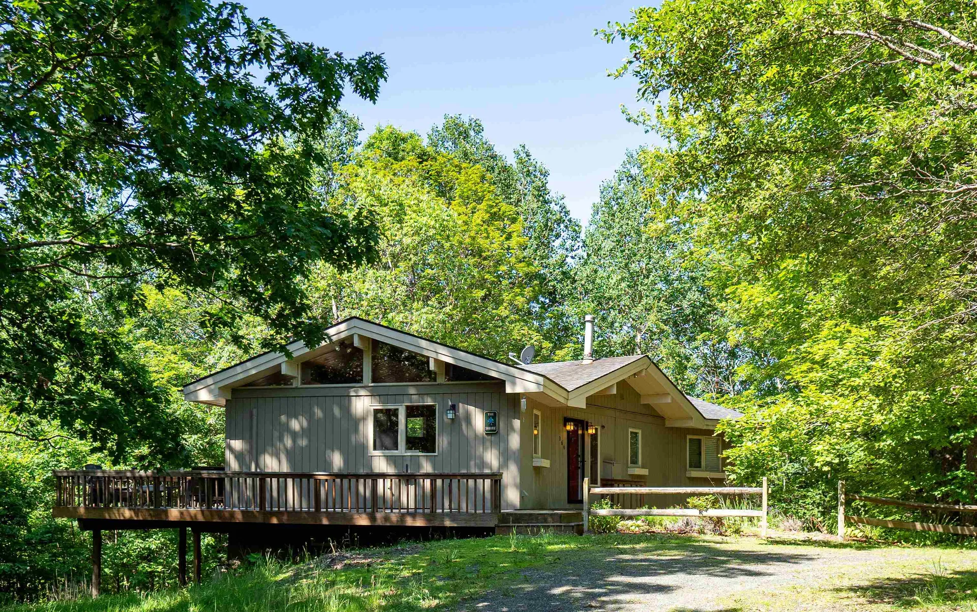 166 Robbins Hill Hartford VT 05059