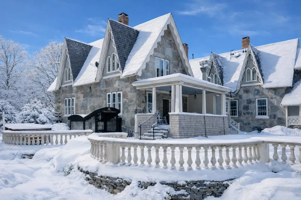 1589 Main Street Cavendish VT 05142