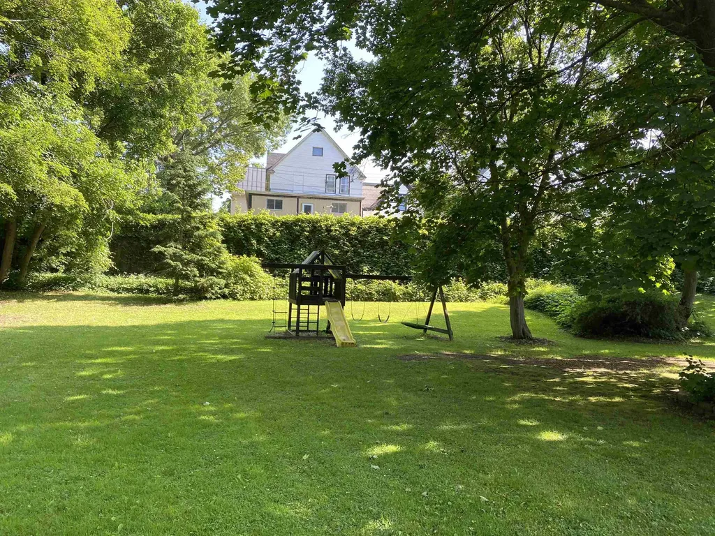 13 Queen Street Barre City VT 05641