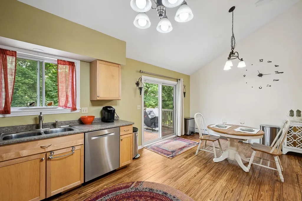 13 Queen Street Barre City VT 05641