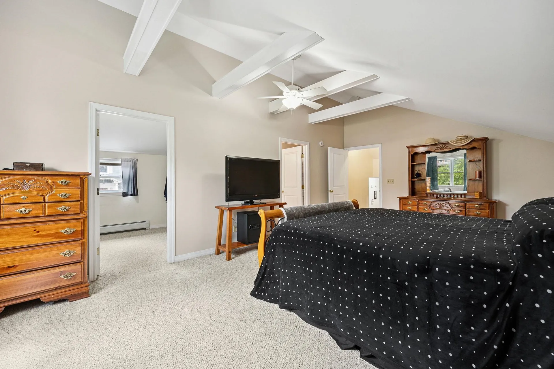 13 Queen Street Barre City VT 05641