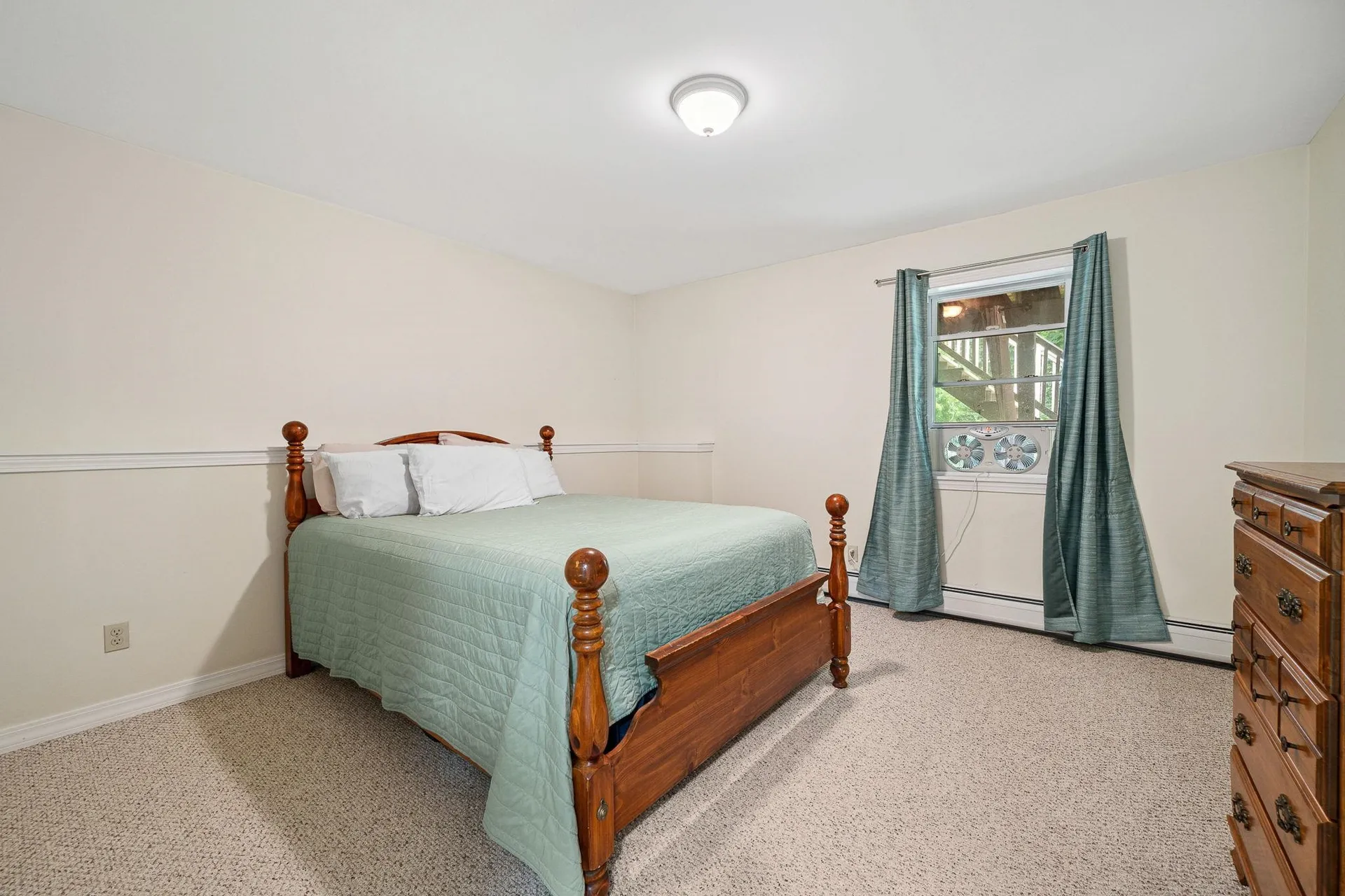 13 Queen Street Barre City VT 05641