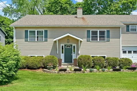 13 Queen Street Barre City VT 05641