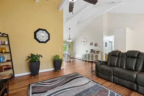 13 Queen Street Barre City VT 05641