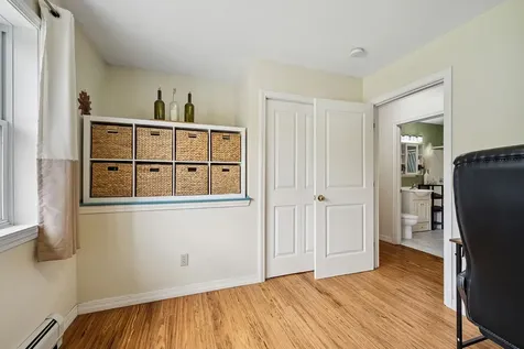 13 Queen Street Barre City VT 05641