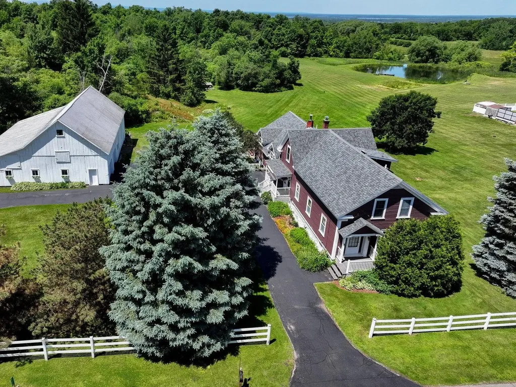 6133 Ethan Allen Highway Georgia VT 05478