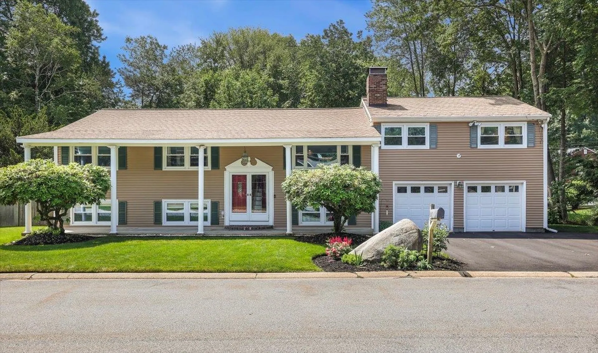 55 Robinhood Road Nashua NH 03062